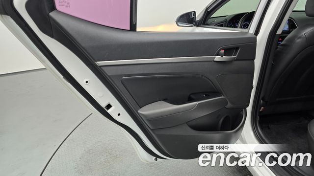Hyundai Avante (AD) 1.6 GDI Smart 2017 — фото 28