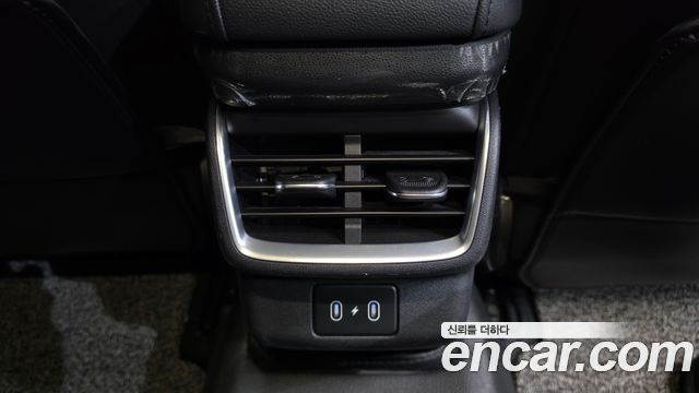 Hyundai Grandeur (GN7) 3.5 LPG 2WD (Taxi) Deluxe 2024 — фото 17