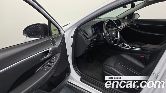 Hyundai Sonata (DN8) 2.0 Premium 2021 — фото 10
