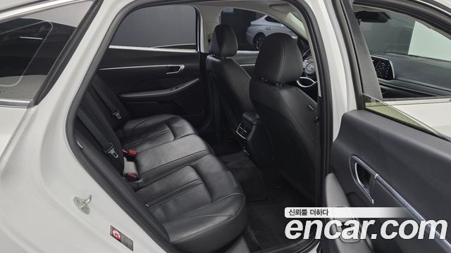 Hyundai Sonata (DN8) 2.0 Premium 2021 — фото 11