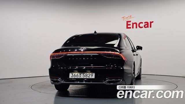 Hyundai Grandeur Hybrid (IG) Exclusive 2020 — фото 4