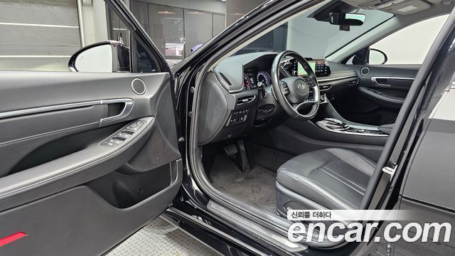Hyundai Sonata (DN8) 2.0 Premium Plus 2023 — фото 10