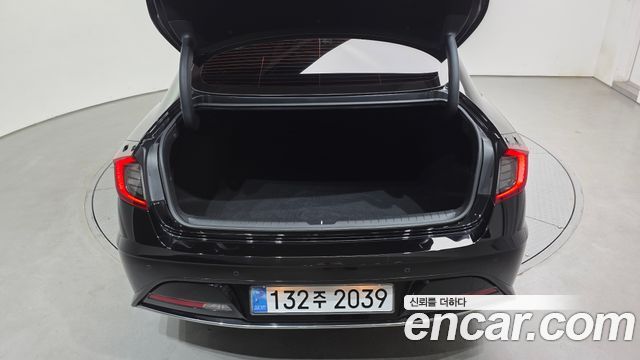 Hyundai Sonata (DN8) 2.0 Premium Plus 2023 — фото 19