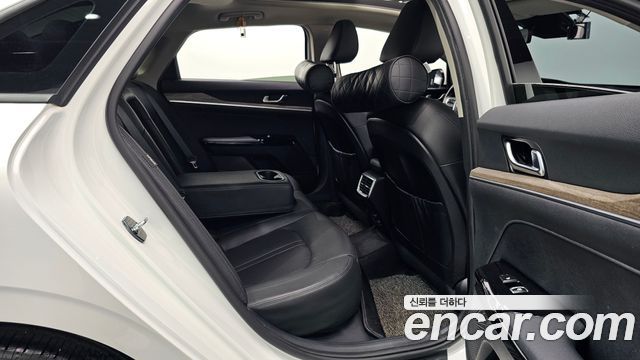 Kia K5 (III) 1.6 Turbo Noblesse 2020 — фото 16