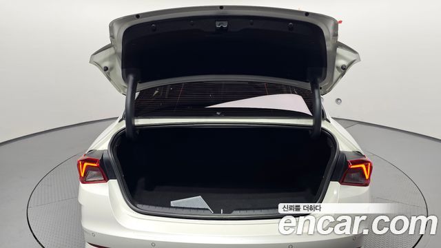 Kia K5 (III) 1.6 Turbo Noblesse 2020 — фото 24