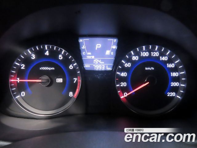 Hyundai Accent (New) 1.4 VVT Premier 2012 — фото 8