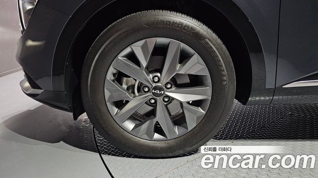 Kia Sportage (V) Gasoline 1.6 Turbo 2WD Signature 2024 — фото 5