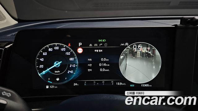 Kia Sportage (V) Gasoline 1.6 Turbo 2WD Signature 2024 — фото 8