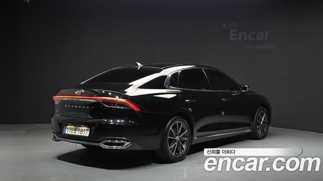 Hyundai Grandeur (IG) 2.5 Le Blanc 2023 — фото 2
