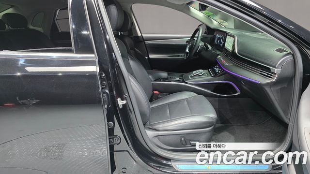 Hyundai Grandeur (IG) 2.5 Le Blanc 2023 — фото 11