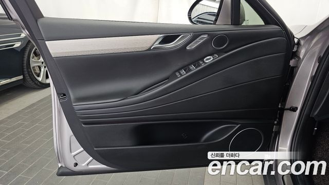 Genesis G80 (RG3) Gasoline 2.5 Turbo AWD 2026 — фото 24
