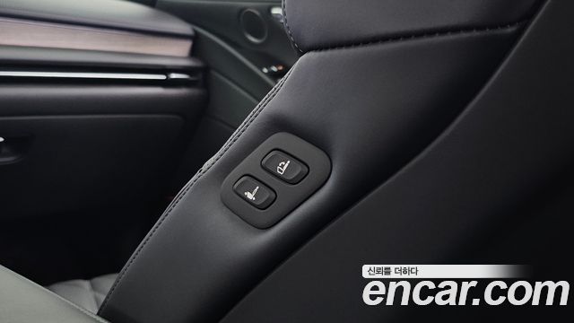 Genesis G80 (RG3) Gasoline 2.5 Turbo AWD 2026 — фото 34