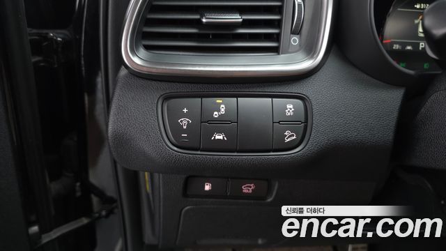 Kia Sorento Diesel 2.0 2WD Nobesse Special 2019 — фото 18