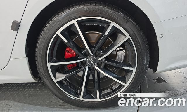 Audi A7 (4K) 55 TFSI Quattro Premium 2020 — фото 21