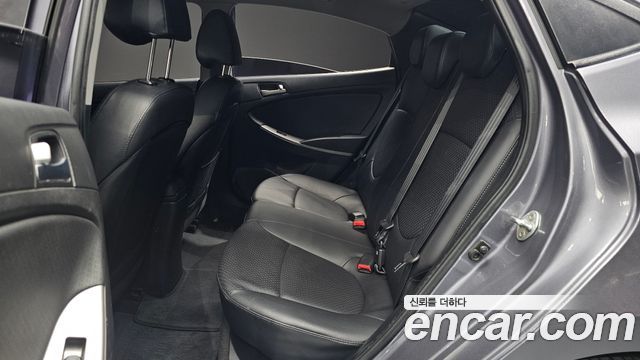 Hyundai Accent (New) 1.4 VVT Premium 2016 — фото 27
