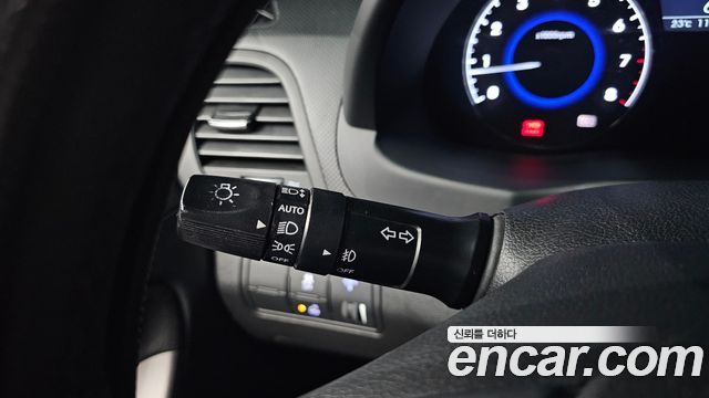 Hyundai Accent (New) 1.4 VVT Premium 2016 — фото 28