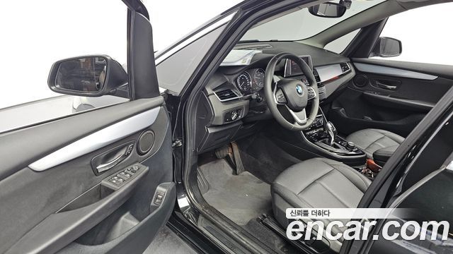 BMW 2 Series Active Tourer (F45) Joy 2019 — фото 11