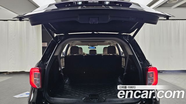 Ford Explorer (VI) 2.3 LimIted 4WD 2020 — фото 19