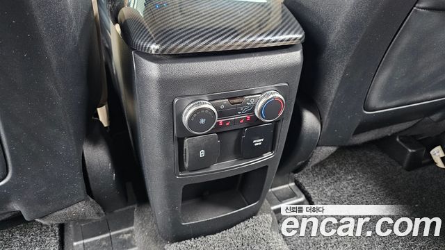Ford Explorer (VI) 2.3 LimIted 4WD 2020 — фото 31
