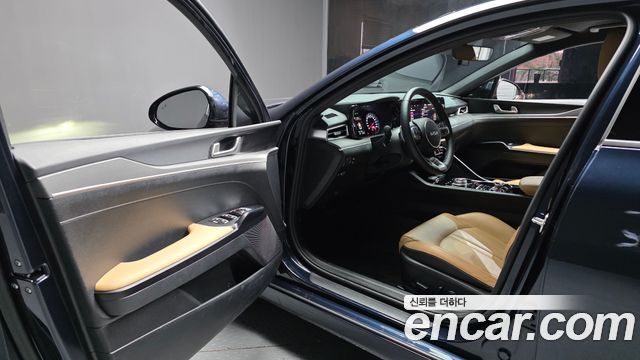 Kia K5 Hybrid (III) Prestige 2023 — фото 10