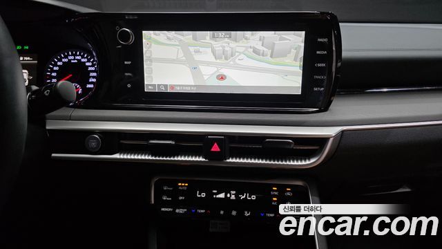 Kia K5 Hybrid (III) Prestige 2023 — фото 16