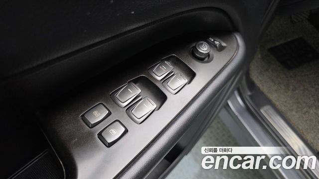 KG Mobility (SsangYong) Rexton Sports Diesel 2.2 2WD Adventure 2019 — фото 13
