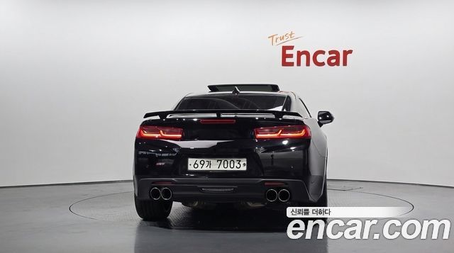 Chevrolet Camaro SS 6.2 V8 2017 — фото 4