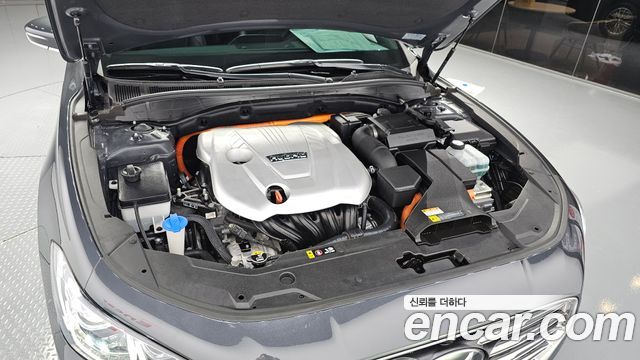 Hyundai Grandeur Hybrid (IG) Exclusive Special 2019 — фото 6