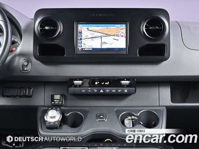 Mercedes-Benz Sprinter 3.0 Diesel W907 2019 — фото 18