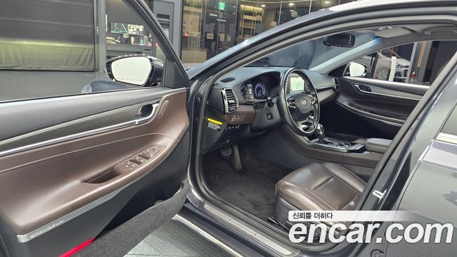 Hyundai Grandeur (IG) 3.0 Exclusive Special 2018 — фото 10