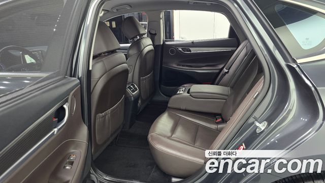 Hyundai Grandeur (IG) 3.0 Exclusive Special 2018 — фото 12
