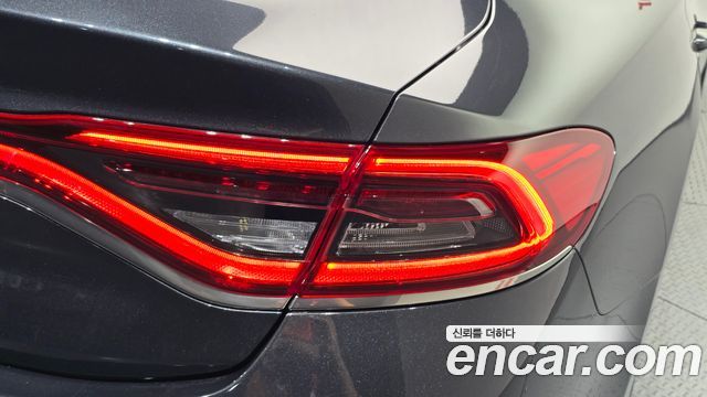 Hyundai Grandeur (IG) 3.0 Exclusive Special 2018 — фото 23