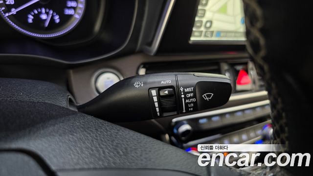 Hyundai Grandeur (IG) 3.0 Exclusive Special 2018 — фото 27