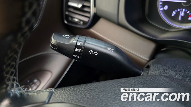 Hyundai Grandeur (IG) 3.0 Exclusive Special 2018 — фото 28