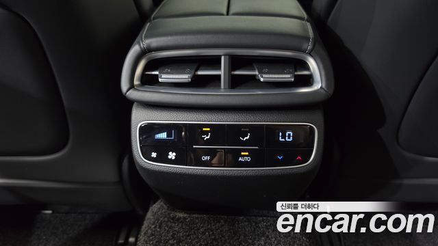 Genesis G80 (RG3) Gasoline 2.5 Turbo AWD 2023 — фото 44