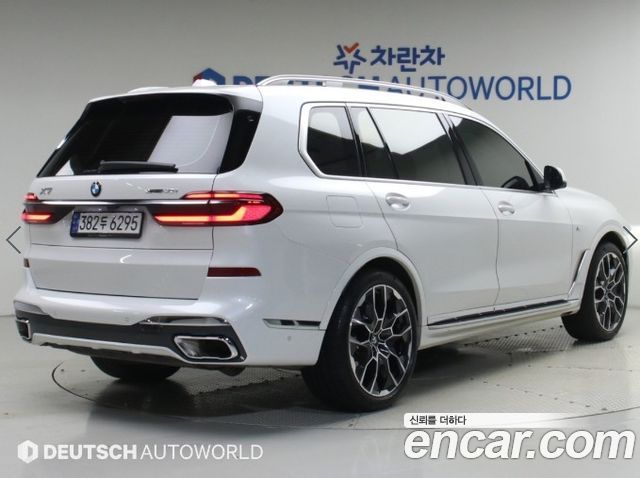BMW X7 (G07) xDrive 40i M Sport 6STR 2024 — фото 2