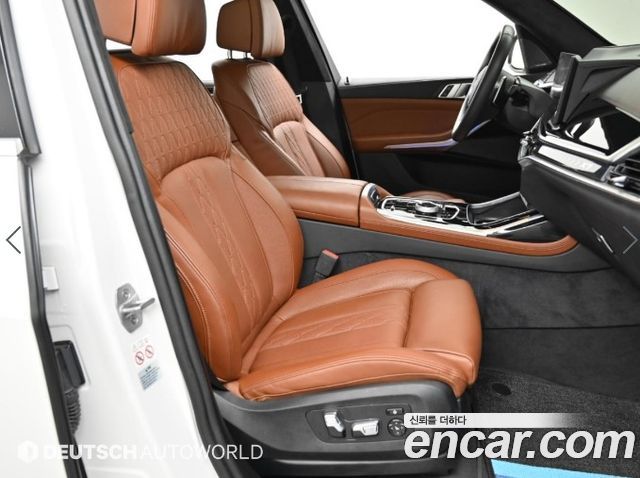 BMW X7 (G07) xDrive 40i M Sport 6STR 2024 — фото 10