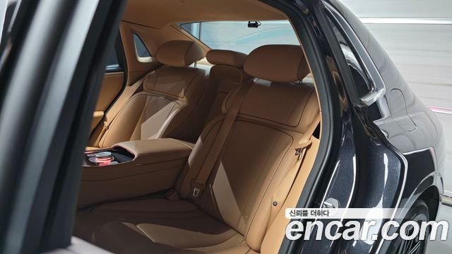 Genesis G90 (RS4) Gasoline 3.5 Turbo AWD 2022 — фото 13