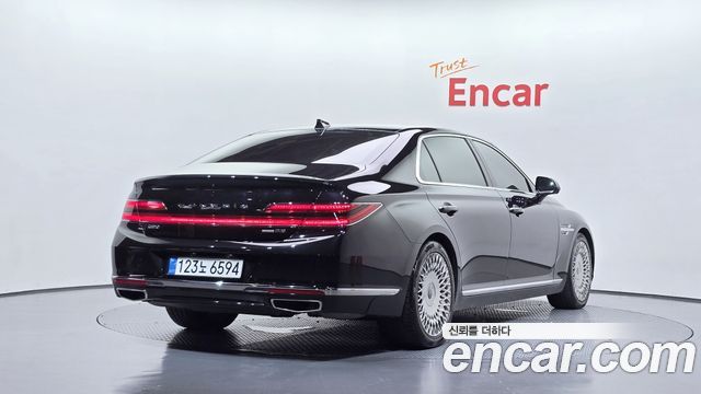 Genesis G90 3.8 AWD Premium Luxury 2019 — фото 2