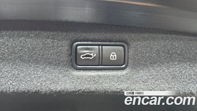 Genesis G90 3.8 AWD Premium Luxury 2019 — фото 27