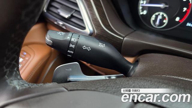 Genesis G90 3.8 AWD Premium Luxury 2019 — фото 28