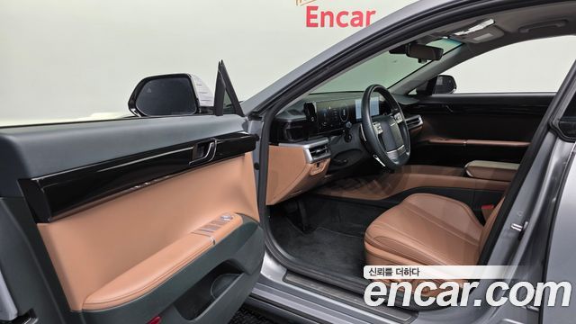 Hyundai Grandeur (GN7) 2,5 Gasoline 2WD Premium 2024 — фото 10