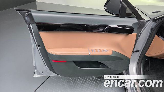 Hyundai Grandeur (GN7) 2,5 Gasoline 2WD Premium 2024 — фото 24