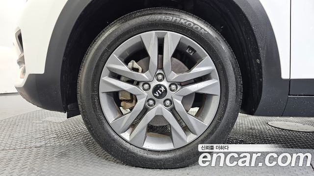 Kia Seltos Gasoline 1.6 Turbo 2WD Prestige 2021 — фото 5