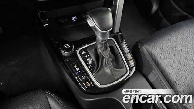 Kia Seltos Gasoline 1.6 Turbo 2WD Prestige 2021 — фото 9
