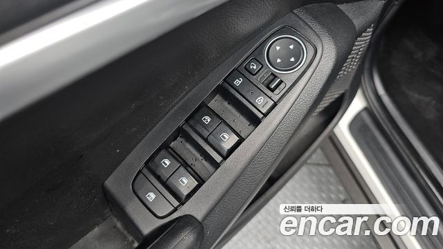 Kia Seltos Gasoline 1.6 Turbo 2WD Prestige 2021 — фото 12