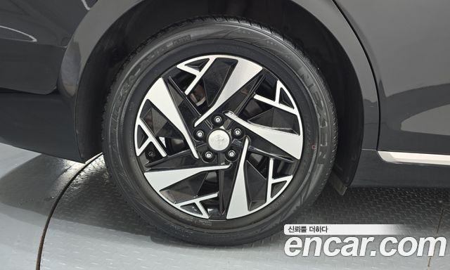 Hyundai Grandeur Hybrid (IG) Le Blanc 2023 — фото 5