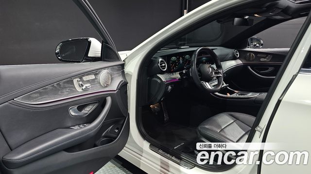 Mercedes-Benz E-Class (W213) E350 4MATIC AMG Line 2022 — фото 10