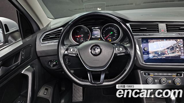 Volkswagen Tiguan (II) 2.0 TDI Prestige 2018 — фото 13