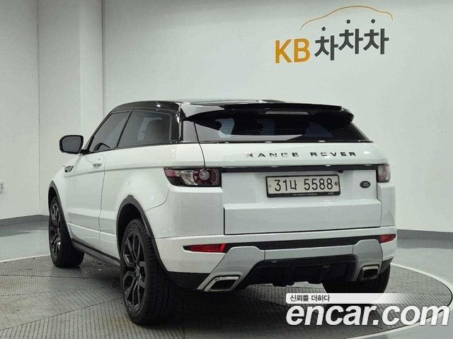Land Rover Range Rover Evoque 2.0 Si4 Dynamic Coupe 2012 — фото 2